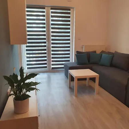 Apartament Piękna blisko centrum Apartament *